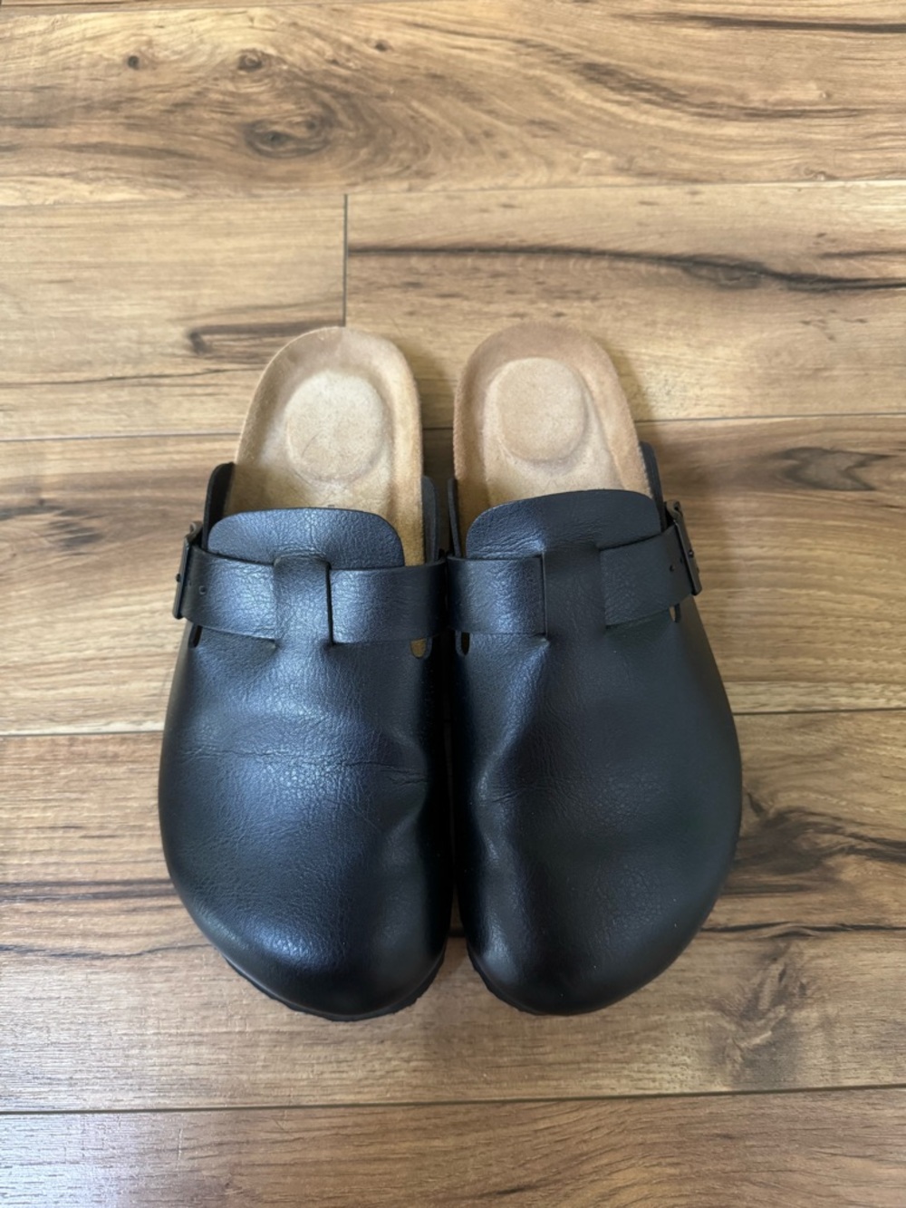 Project Cloud Black Leather Slip-On Clog size 8.5
